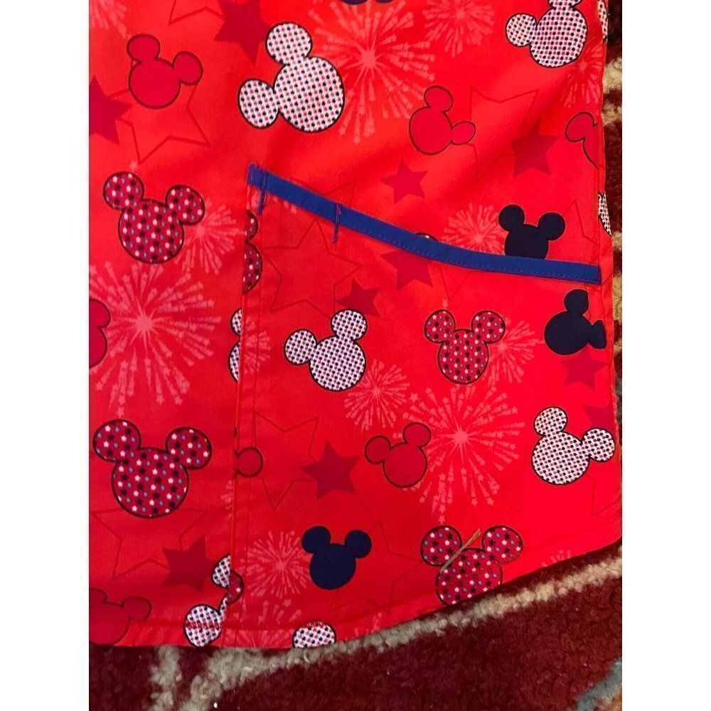 Disney | America Red White Blue Mickey Mouse Pockets Scrub Top Sz XL - Picture 4 of 6